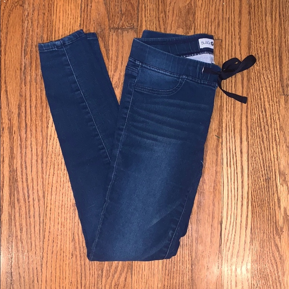 Black Daisy Comfy Jeggings!